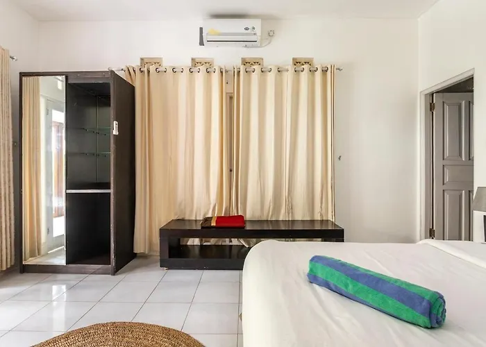 Arinda Villa *